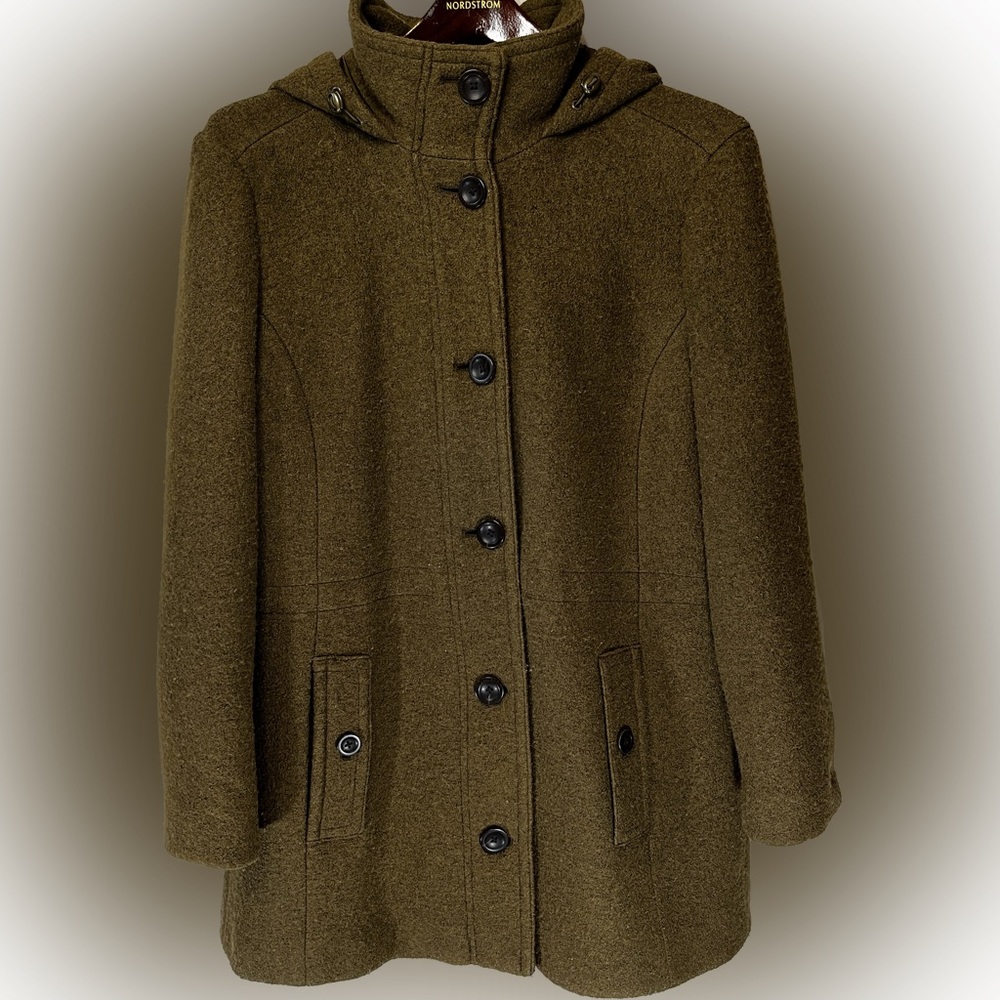 Land’s End 12P button up, military green, lined, pockets, hooded Pea Coat Women
